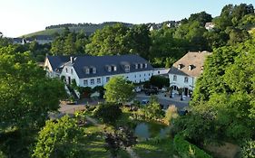 Hotel und Weingut Karlsmühle